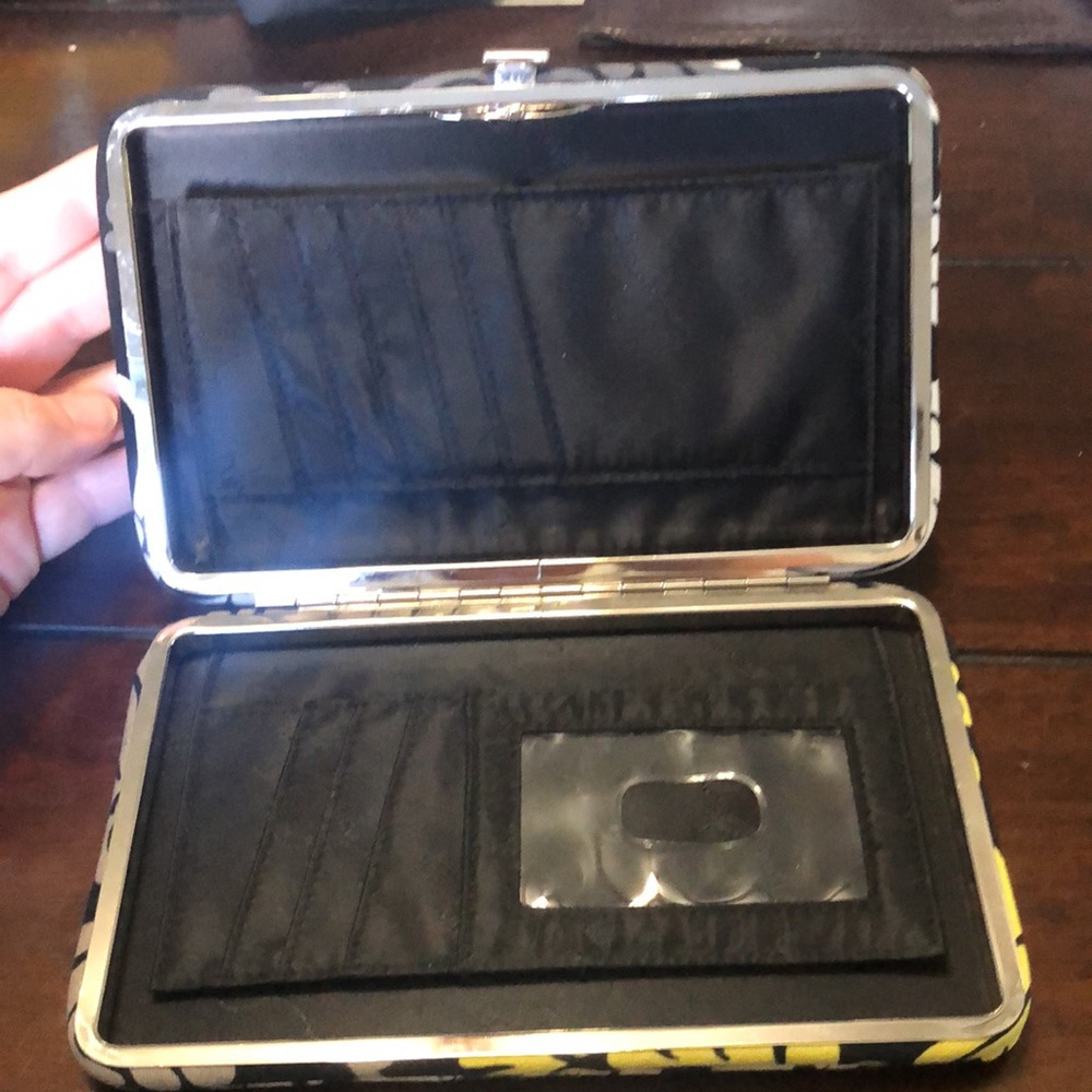 Vera Bradley Opera Wallet - Picture 3 of 3